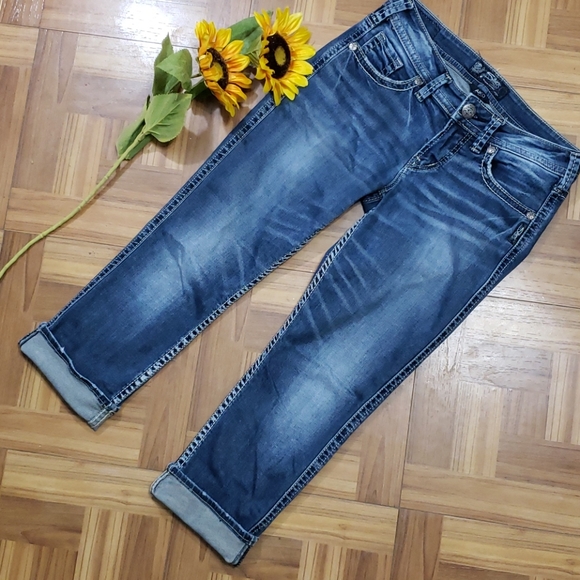 SILVER JEANS capri's - Picture 2 of 13